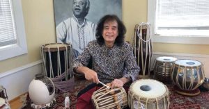 From Earning Rs 5 To Sleeping On Train Floors: 7 Lesser-Known Stories of Ustad Zakir Hussain
