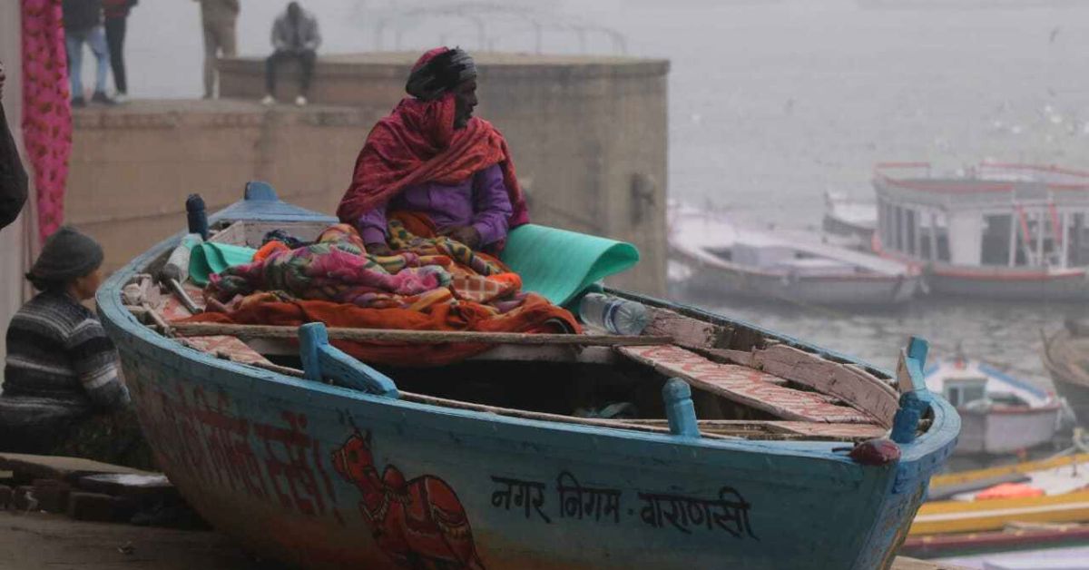 Many who live on the ghats are those who have been abandoned by their families or left to fend for themselves 