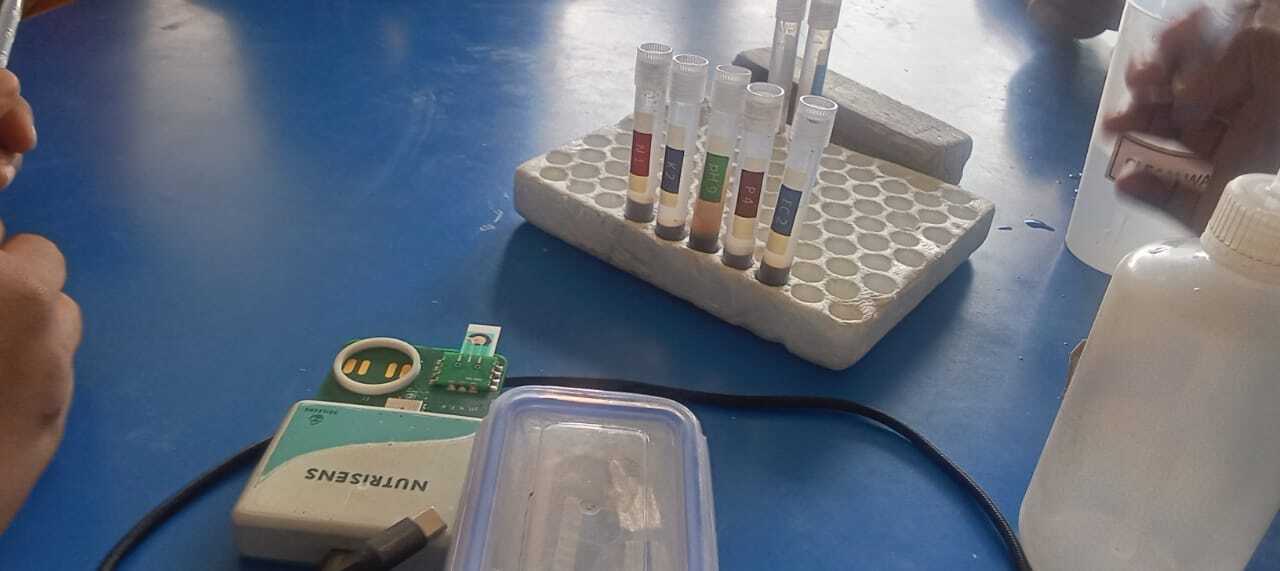 The soil testing kit helps farmers understand their crops better