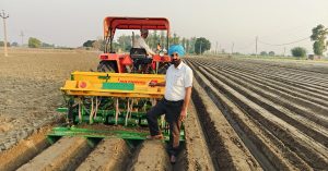 IAS Officer Turns Farmer, Shows How to Grow Paddy Using Just 25% Water
