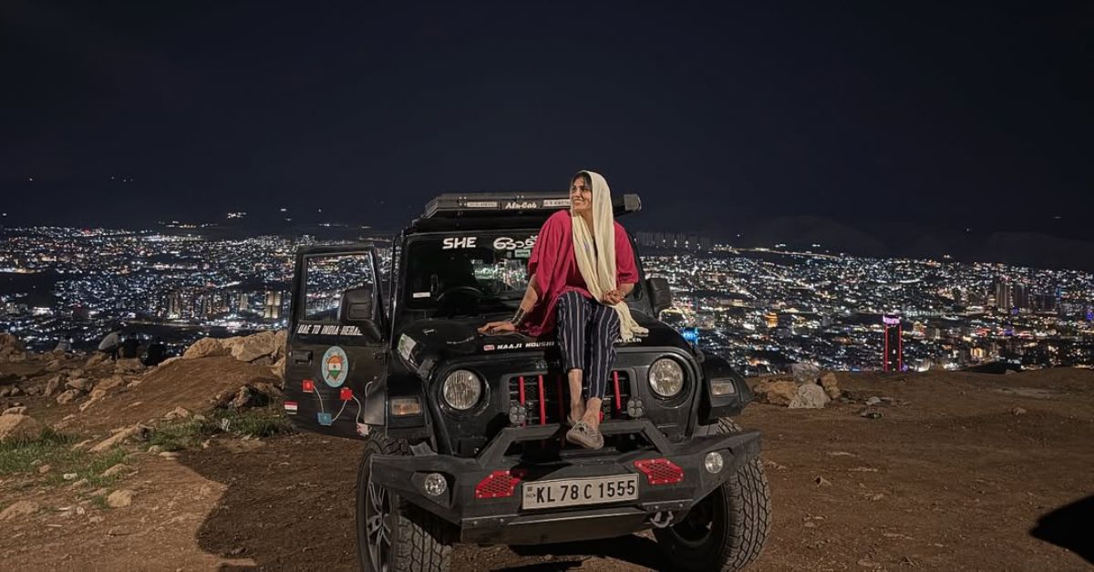 Naaji Noushad with her thar