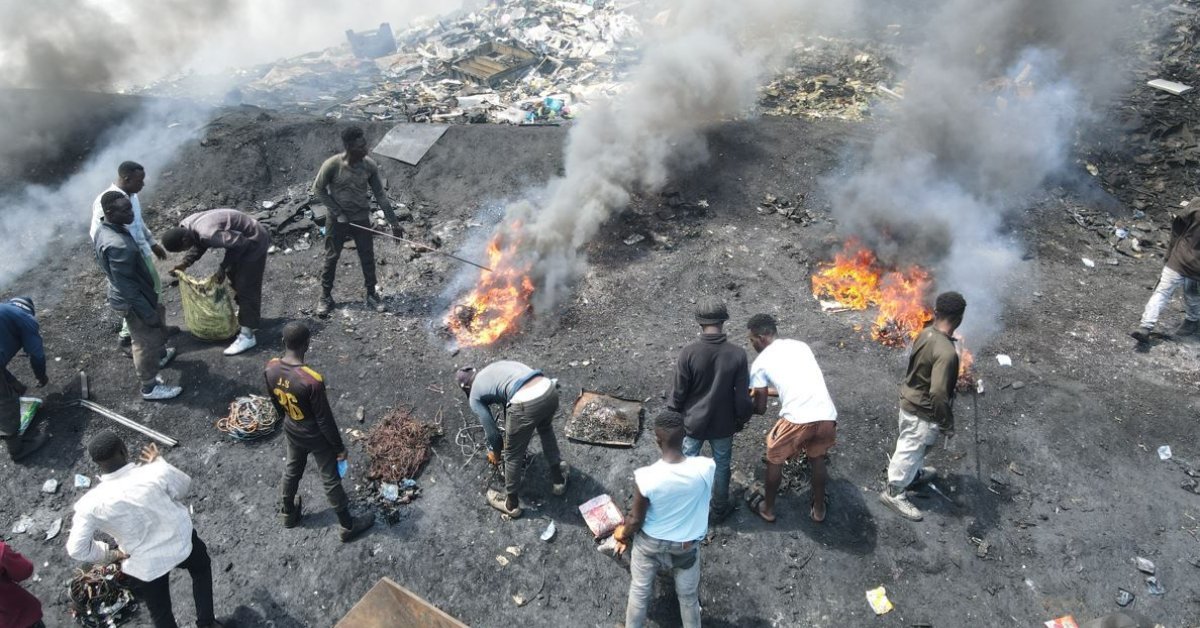 e-waste being burnt