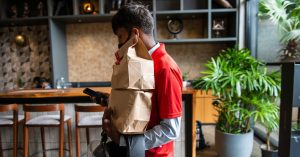 This Simple Food Delivery Choice Is Cutting Plastic Waste Across 400 Cities