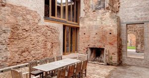 Why More People Are Replacing Cement with Lime Plaster in Indian Homes