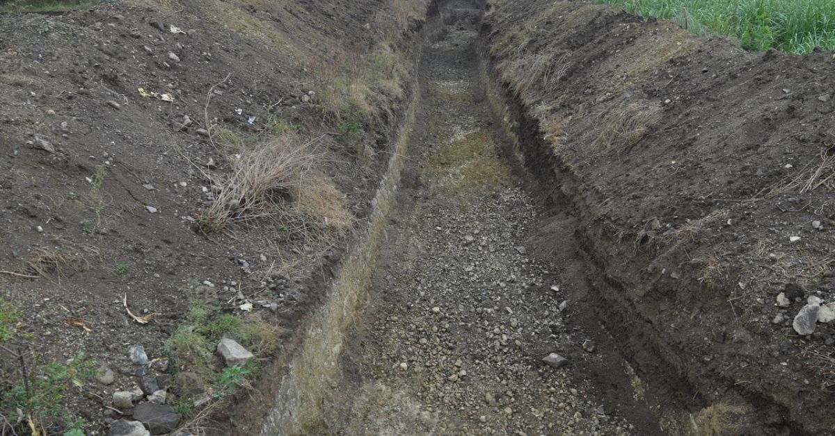 Over the past decade, as the rivers filled with silt and farming became harder with each passing season, more and more farmers in Pachegaon have had to leave behind their land