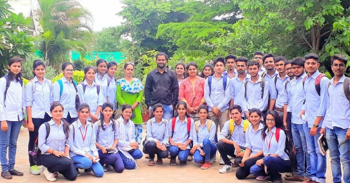 Vikrant trains horticulture students through agro-tourism initiatives. 
