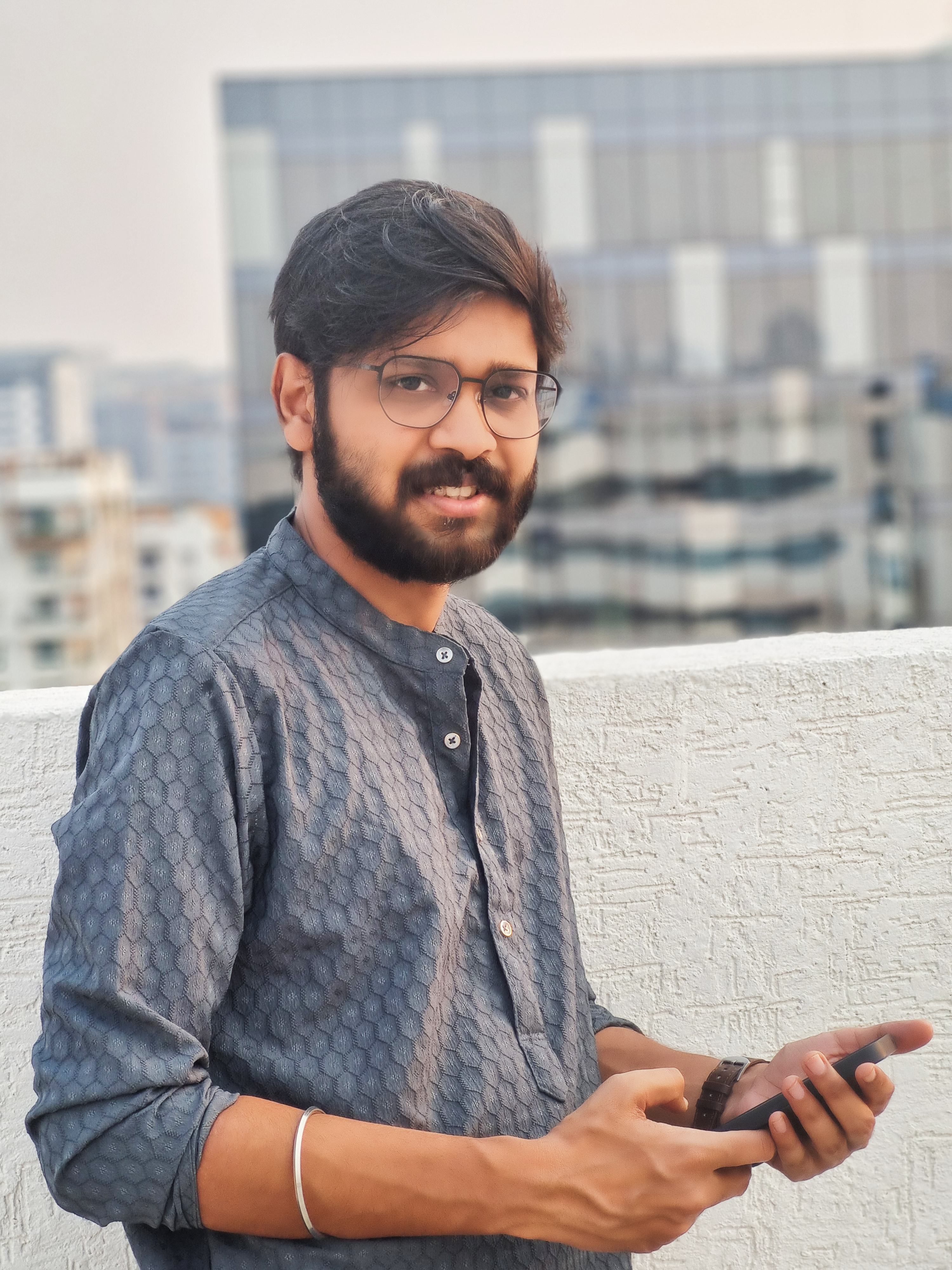 Akhil Rajarathinam's avatar