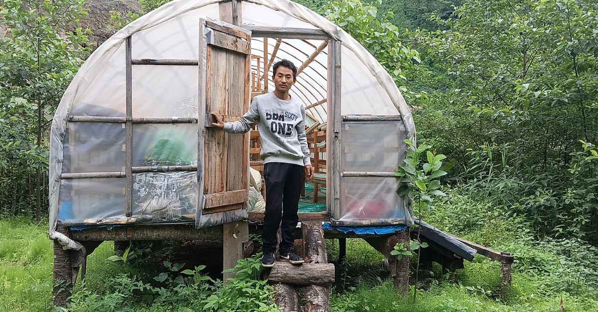 Swuyievezo Dzudo has built a low-cost solar dryer, an electricity-free device that’s helping farmers preserve their produce