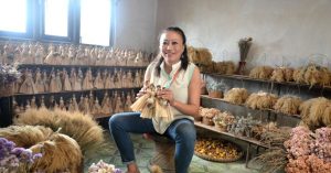 How This Manipur Florist Turned Corn Husks Into Beautiful, Biodegradable Dolls