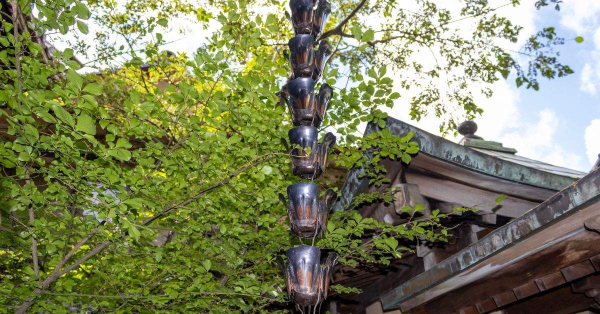Japanese rain chains or kusari-doi, and they're turning rooftops into rain-harvesting marvels.