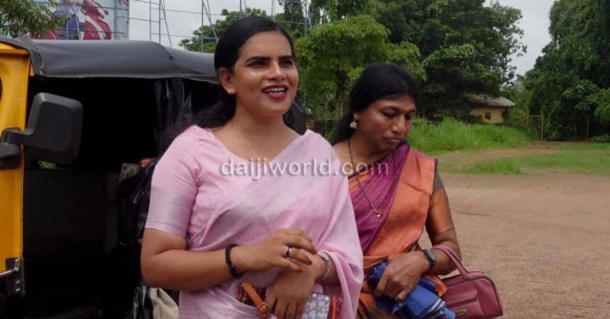 “One day after begging, I tried to board an autorickshaw but none gave me a ride,