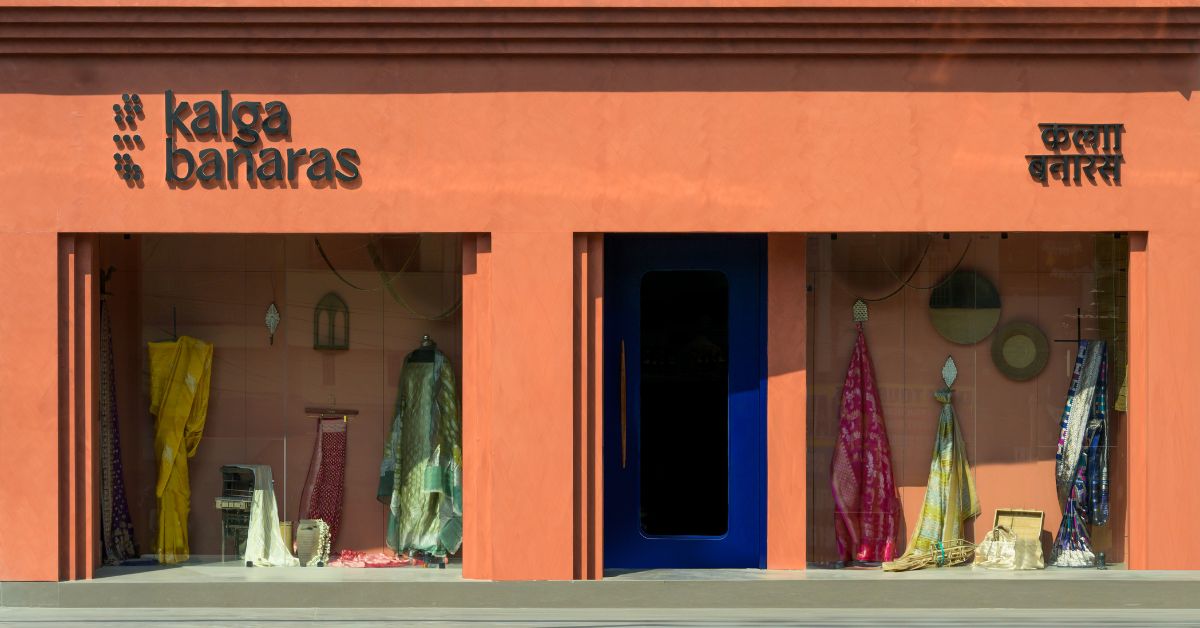 Kalga Banaras houses an heirloom collection of sarees while also being a reminder that mud can be beautiful too. 