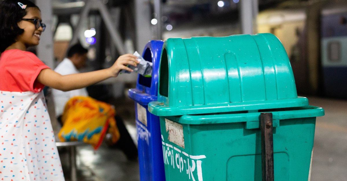 घर पर कचरे को कम करना मुश्किल नहीं है; आप हर दिन छोटे स्वैप बना सकते हैं
