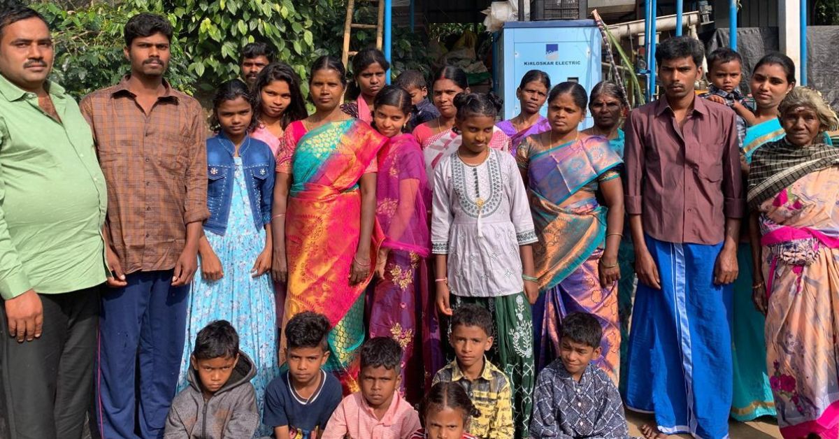 चार स्थायी कर्मचारियों और अस्थायी श्रमिकों द्वारा प्रबंधित, खेत पौधे के स्वास्थ्य के लिए संगीत चिकित्सा और गाय-गोबर उर्वरकों का उपयोग करता है।